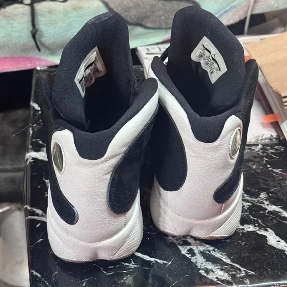 Men’s Jordan’s - Picture 4 of 6